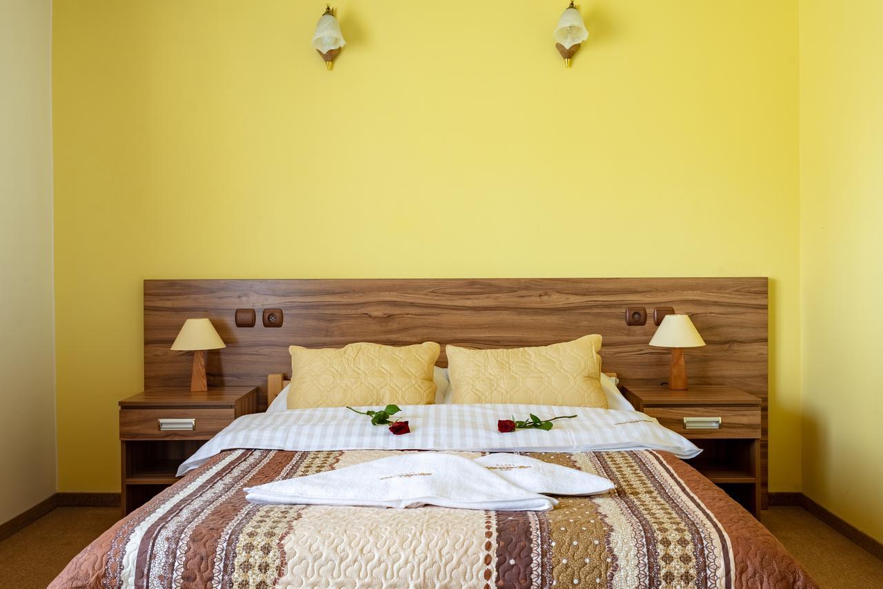 Hotel Goralski Raj Nowy Targ Extérieur photo
